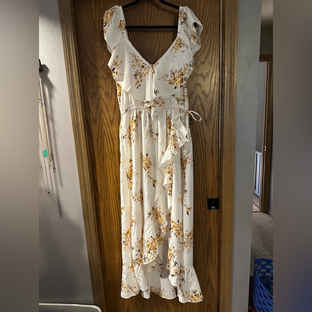 Floral dress - NEW without tags